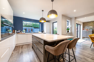 Photo 14- click for photo gallery